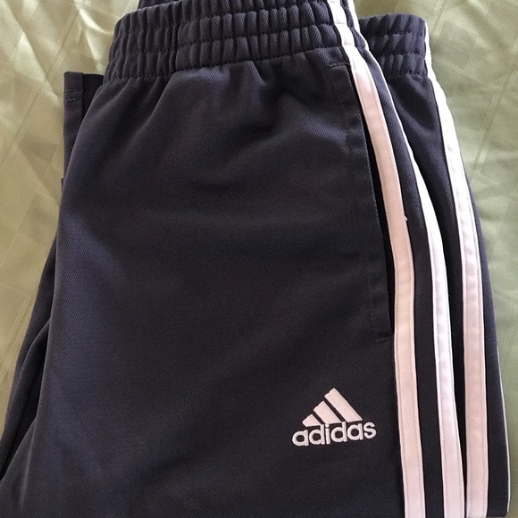 yeezy boost 700 geode on feet